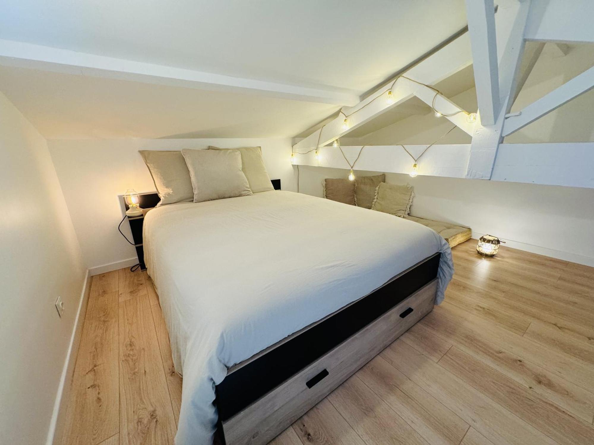 Le Piccolo - Appartement Cosy - Wifi Bègles Exteriör bild